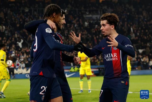 曼联新帅是他？44岁前名宿紧急救火