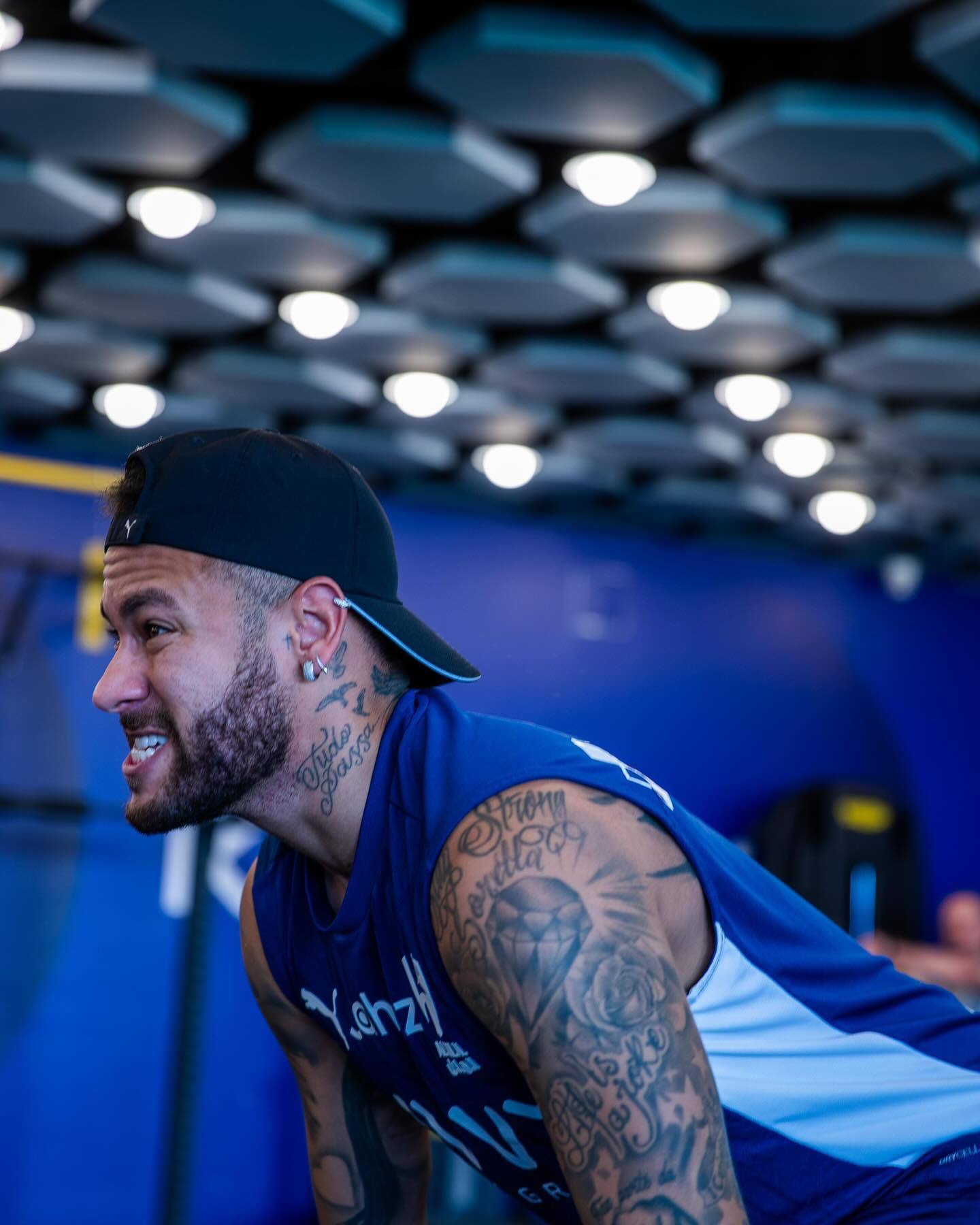 电竞世界杯：T1零封G2，斩获第三！但T1的荣耀，不需要这些来证明