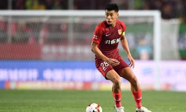 呆妹儿PK不敌前二台，被惩罚后喊对方反骨仔，现场上演“挖”大哥